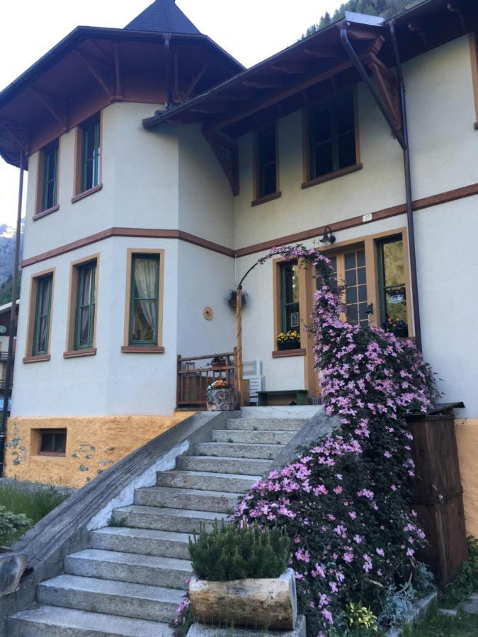 Bed and Breakfast L'Aria Di Casa Alagna Valsesia Exterior foto